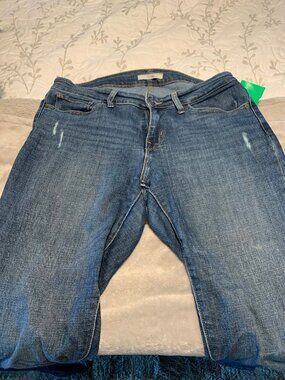 Levi's Women's 711 Skinny Distressed Stretch Skinny Jeans Size 1